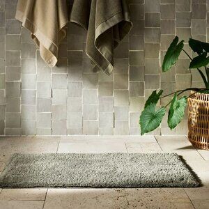 Casaluna Light Green 100% Cotton Medium Pile Plush Bath Rug Mat 21" x 34"